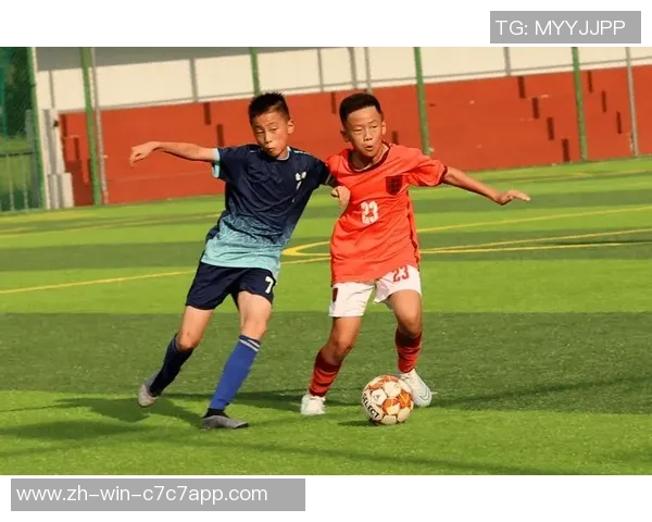 足球照相框的创意设计与个性化定制，让每一场比赛的回忆都精彩纷呈